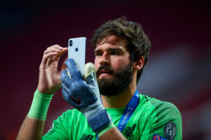 Alison Becker: “Pallone d’oro? Sono solo un portiere…”